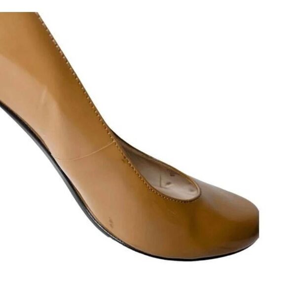 MICHAEL KORS Chantal Beige Patent Leather Pump Size 8M - Picture 10 of 12